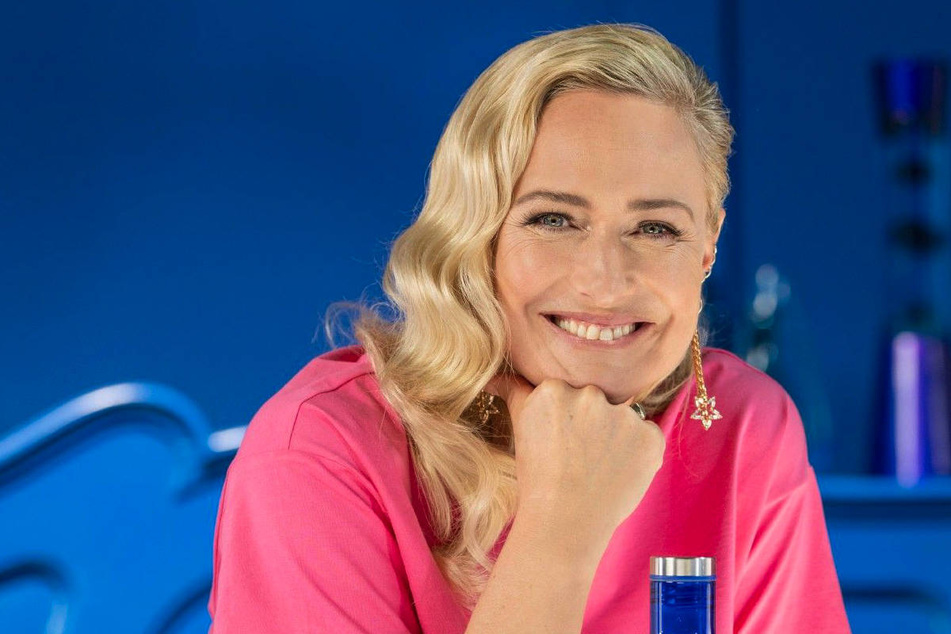 Eva Mona Rodekirchen (46) hat bei einer After-Show-Party vom Deutschen Fernsehpreis erste Kontakte mit GZSZ-Produzenten geknüpft.