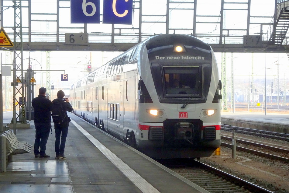 Am Sonntag startet der erste Intercity von Chemnitz nach Berlin.