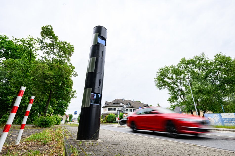 Mittlerweile wurde in Krauschwitz ein moderner Blitzer an anderer Stelle aufgestellt.