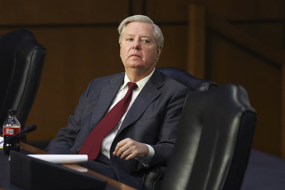 Lindsey Graham must testify in front of a grand jury in Georgia after the Supreme Court failed to grant the senator's request to block the subpoena.