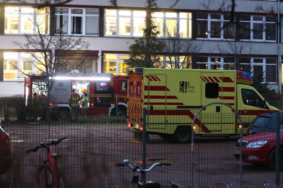Dresden: Brand in Dresdner Schule: Ausgerechnet am Tag der offenen Tür
