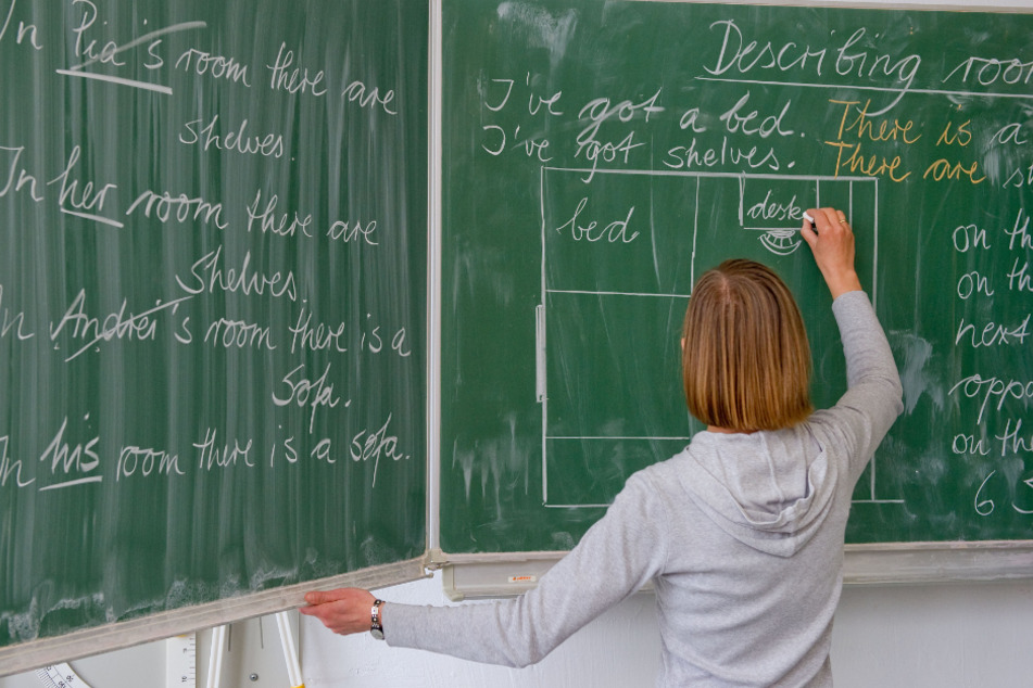 In NRW fehlen laut Rechnungen der FDP circa 17.000 Lehrerinnen und Lehrer.