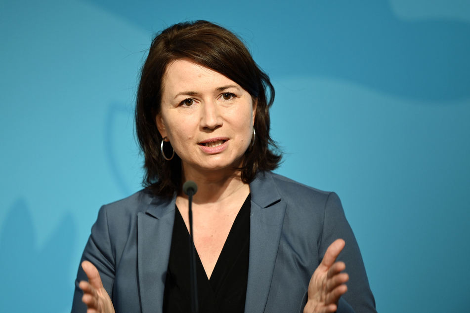 Will nach den Ferien eine Testpflicht an Schulen: Thüringens Vize-Ministerpräsidentin Anja Siegesmund (44, Grüne).