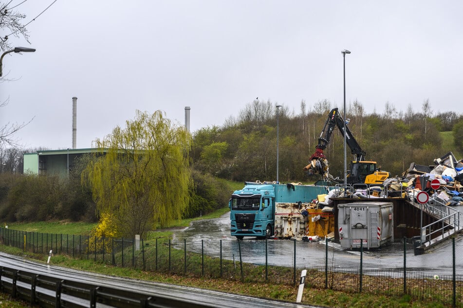 Ein ehemaliger Mitarbeiter erhob schwere Vorwürfe gegen die Betriebsstätte des Abfallwirtschaftsverbands Chemnitz am Weißen Weg.