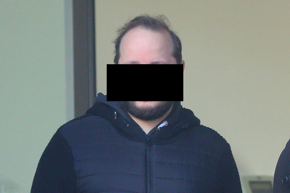 Ronny F. (39) muss nun ein paar Wochen laufen.