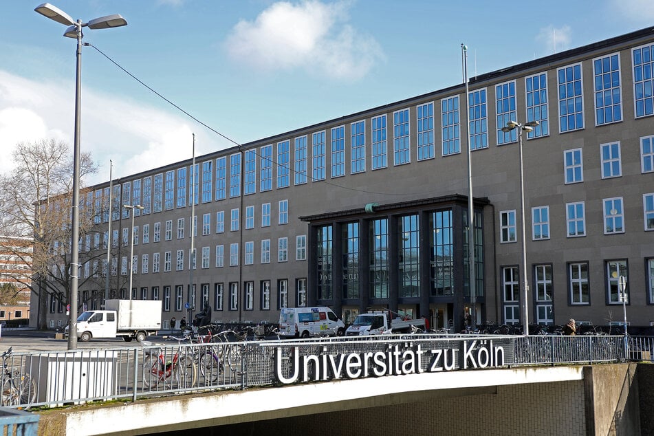 Im Landeshaushalt ist für die Jahre 2018 bis 2022 insgesamt eine Milliarde Euro zur Sanierung der Hochschulen vorgesehen.
