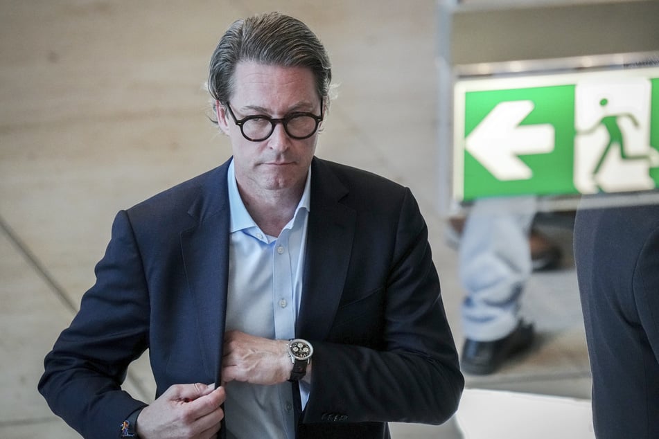 Andreas Scheuer bestreitet den Vorwurf der Falschaussagen.
