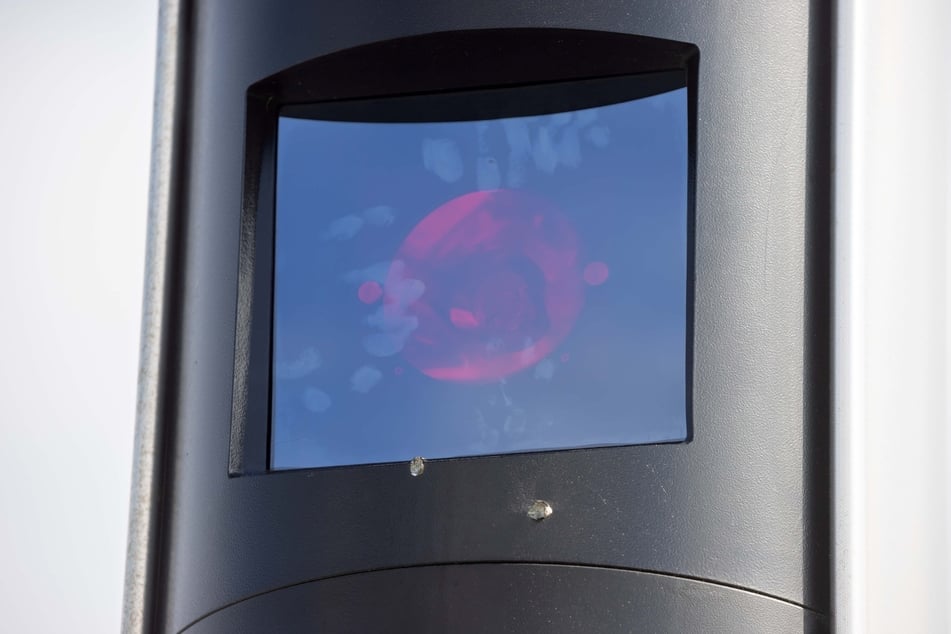 In Plauen erhalten zwei Blitzer neue Standorte. (Symbolbild)