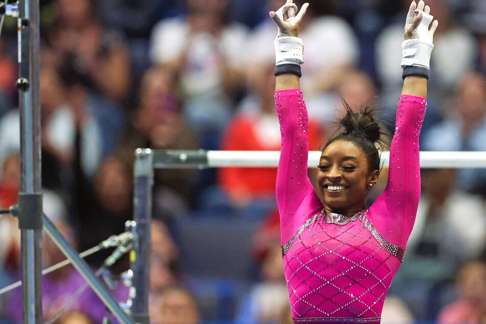 Biles topped the floor exercise and vault scores, coming second on the balance beam.