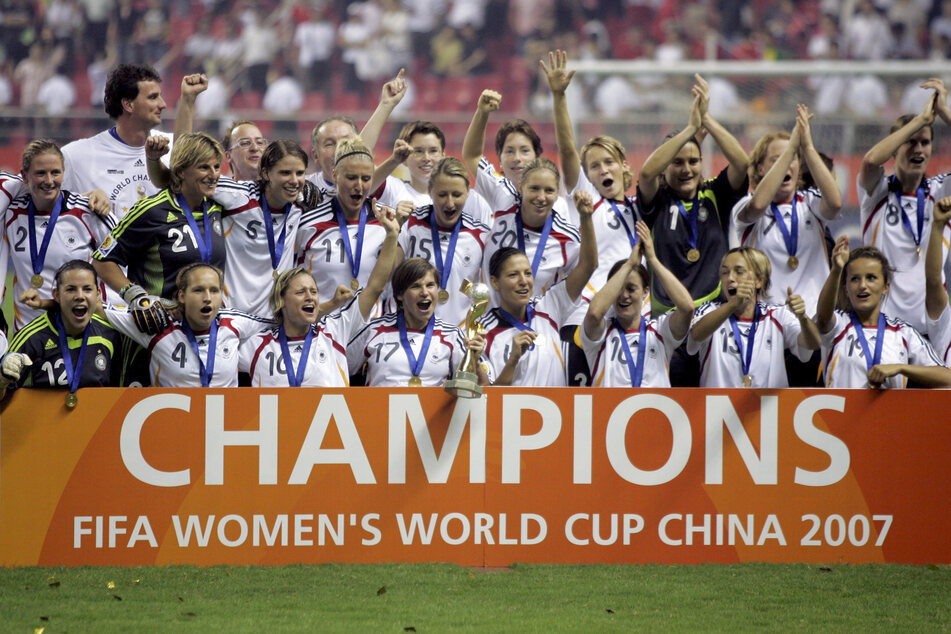 Den letzten WM-Titel konnte eine deutsche Frauen-Fußballnationalmannschaft 2007 in China gewinnen.