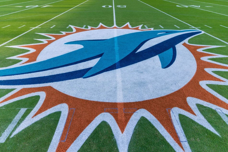 NFL Schedule is out! Plan your Miami Dolphins Game Day travel and score these epic travel deals
