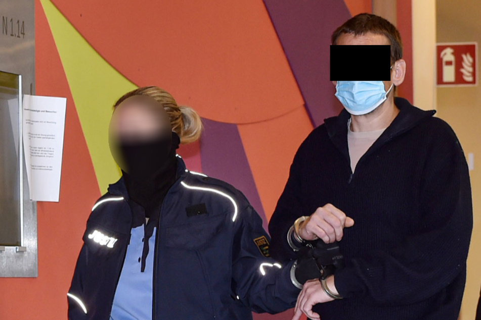 Stephan D. (41) kam aus Haft zu seinem Prozess am Amtsgericht.