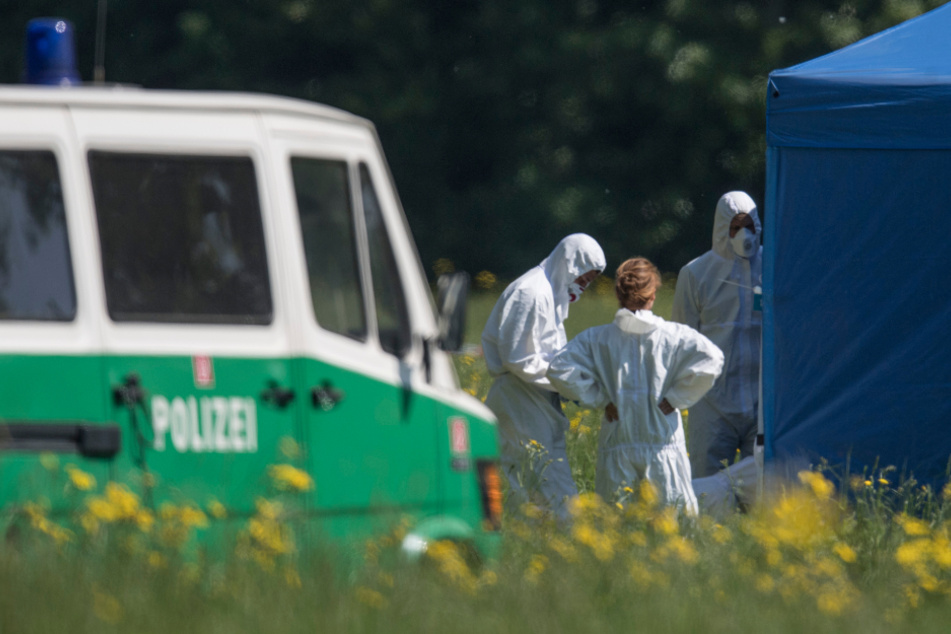 Spaziergänger fanden die Leiche der Frau.