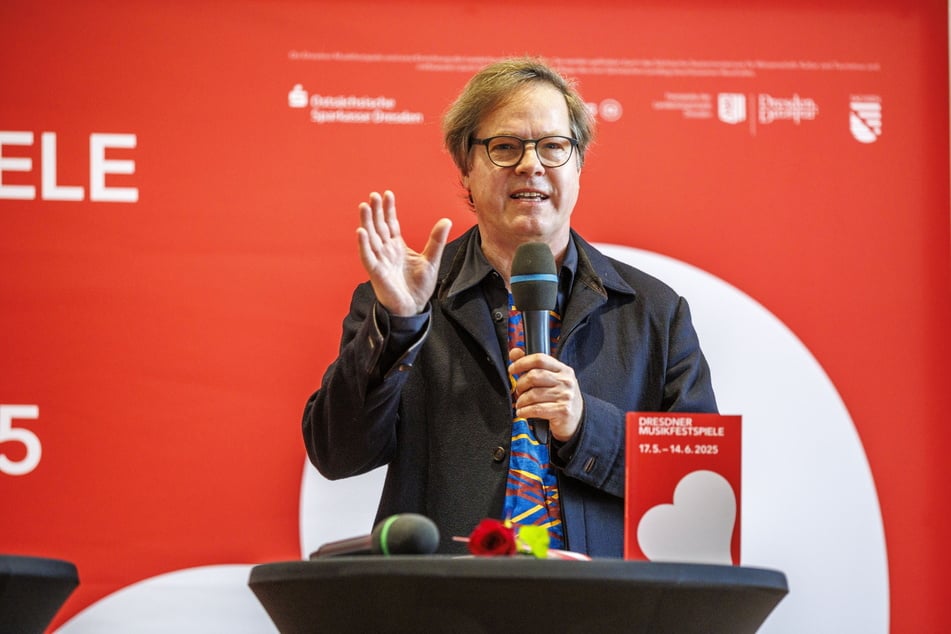 Intendant Jan Vogler (61) bei der Vorstellung des Festspiel-Programms vergangenen November.