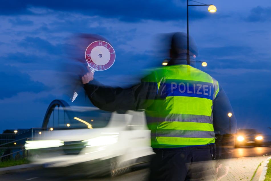 Die Bundespolizei überwacht die Einreise von Migranten und Geflüchteten an den deutschen Grenzen. (Symbolbild)