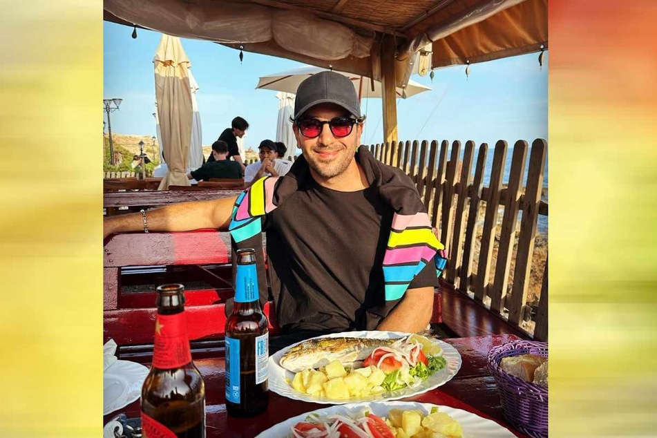 Genießt das gute Essen auf Ibiza: Elyas M' Barek (41).