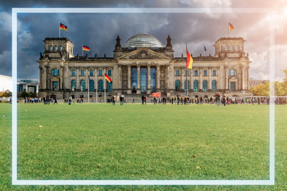 Ob auch eine Postkarte aus Berlin zu sehen ist? Findet es heraus. (Symbolbild)