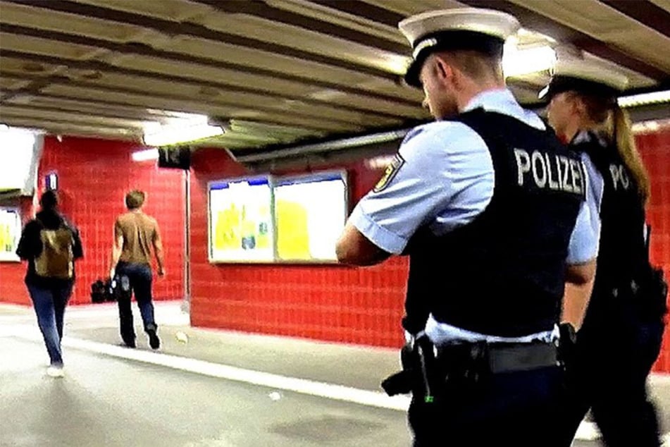 An einem Bahnhof in Oberbayern traf die Bundespolizei auf einen bereits mehrfach in Erscheinung getretenen Mann (37). (Symbolfoto)