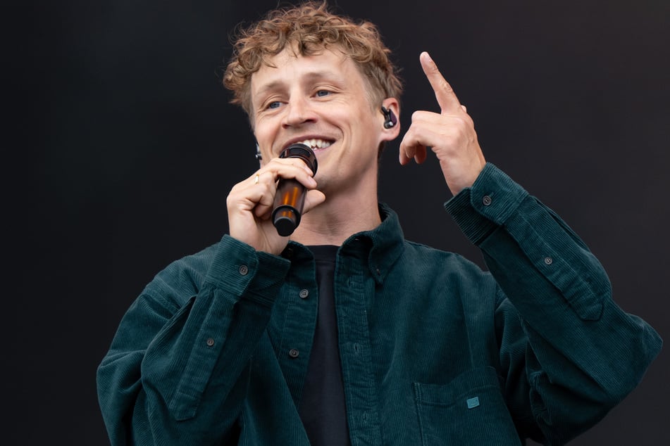 Tim Bendzko (40) glaubt, dass ihn alle seine Ex-Freundinnen für schwierig halten.