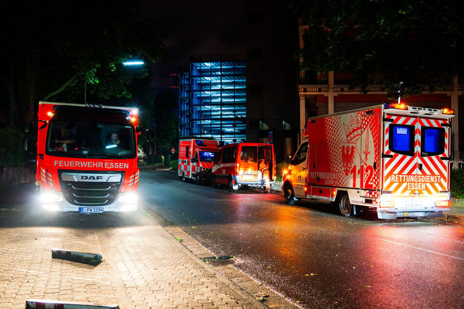 In der Nacht zum Montag trafen die vier betroffenen Personen an der Frankfurter Uniklinik ein.