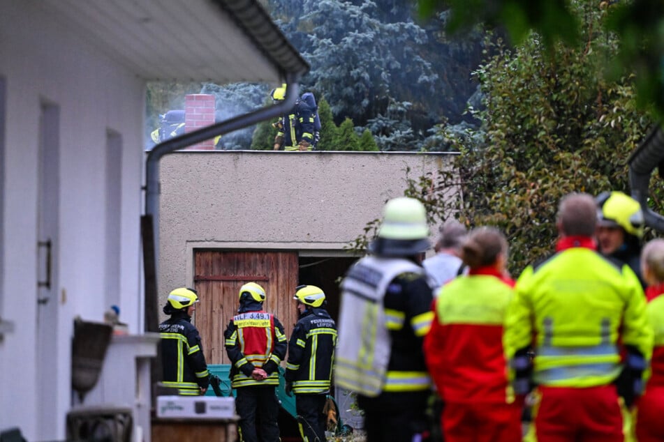 Unter dem Dach befanden sich Brandnester.