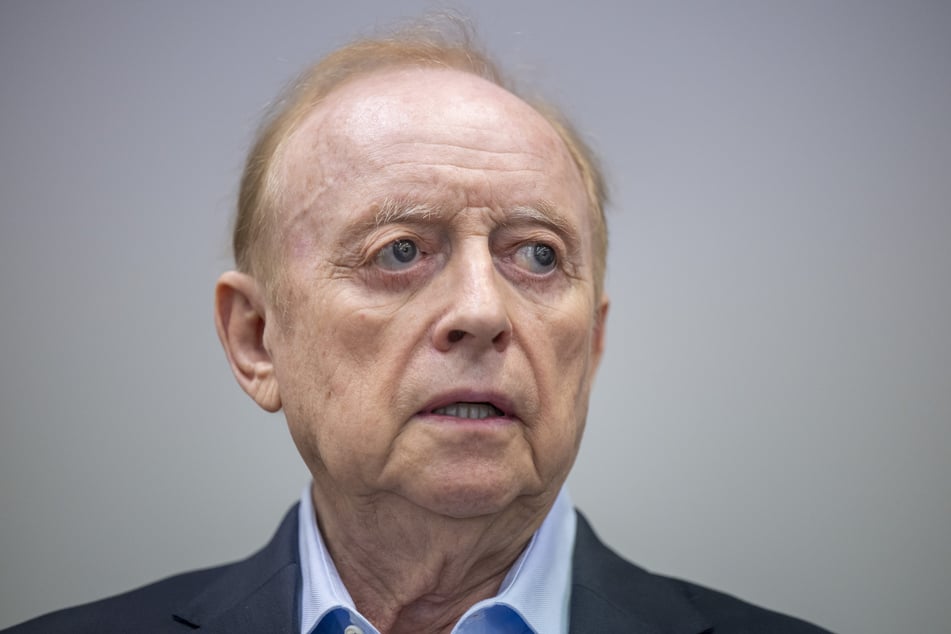 Alfons Schuhbeck (76) todavía está en libertad para someterse a un tratamiento.