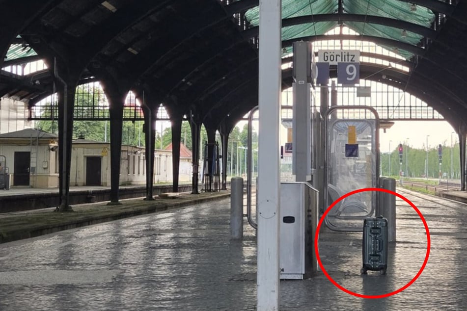 Herrenloser Koffer am Bahnhof Görlitz: Polizei sperrt Bahnsteig ab