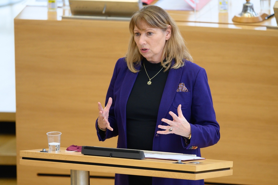 Sachsens Gesundheitsministerin Petra Köpping: Der Freistaat will eine Impfkampagne im Kampf gegen das Coronavirus starten.