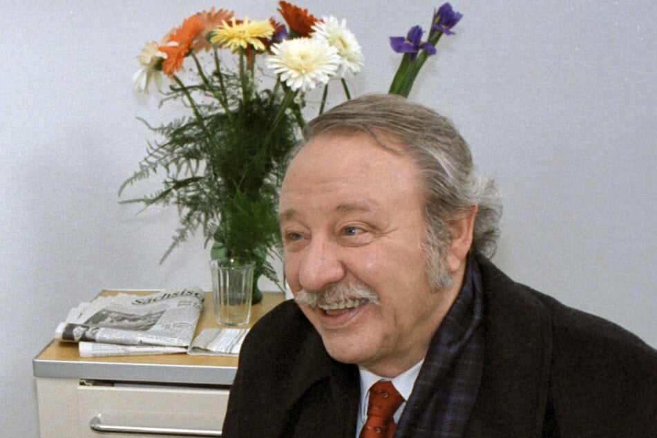 Bayrhammer als "Oberinspektor Veigl" im Tatort-Krimi "Der Sturz" im Jahr 1991.