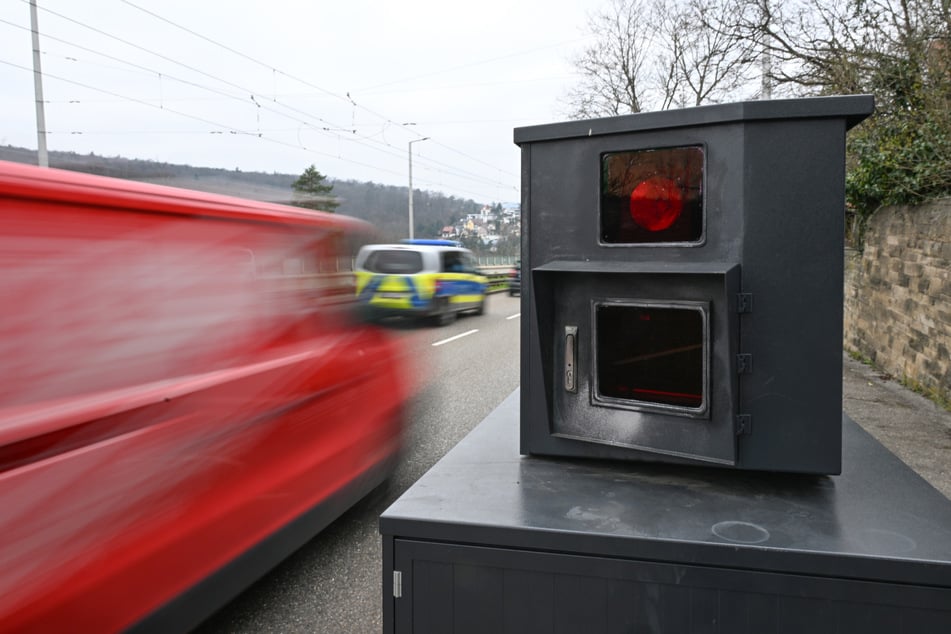 In Magdeburg wird in der kommenden Woche wieder geblitzt. (Symbolbild)