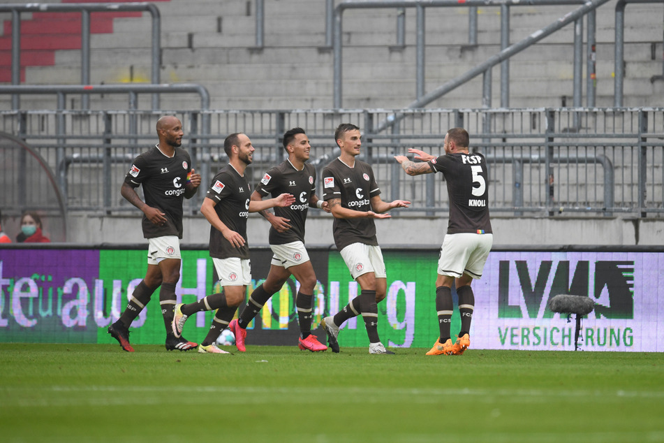 Die Spieler des FC St. Pauli hatten gegen den 1. FC Heidenheim viel Grund zum Jubel.