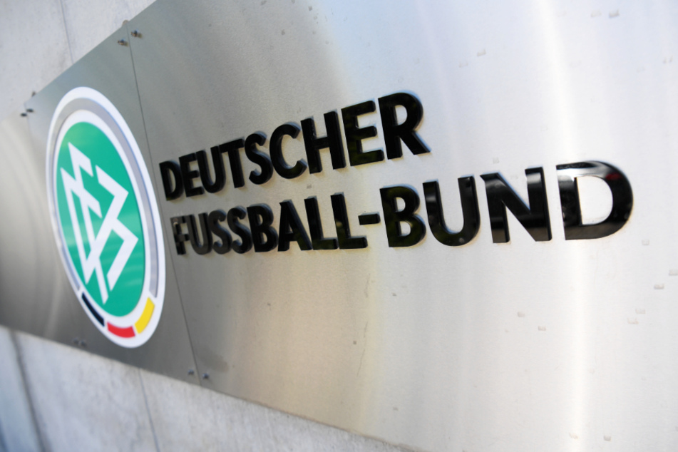 Der DFB reagiert auf die Corona-Krise. (Symbolbild)