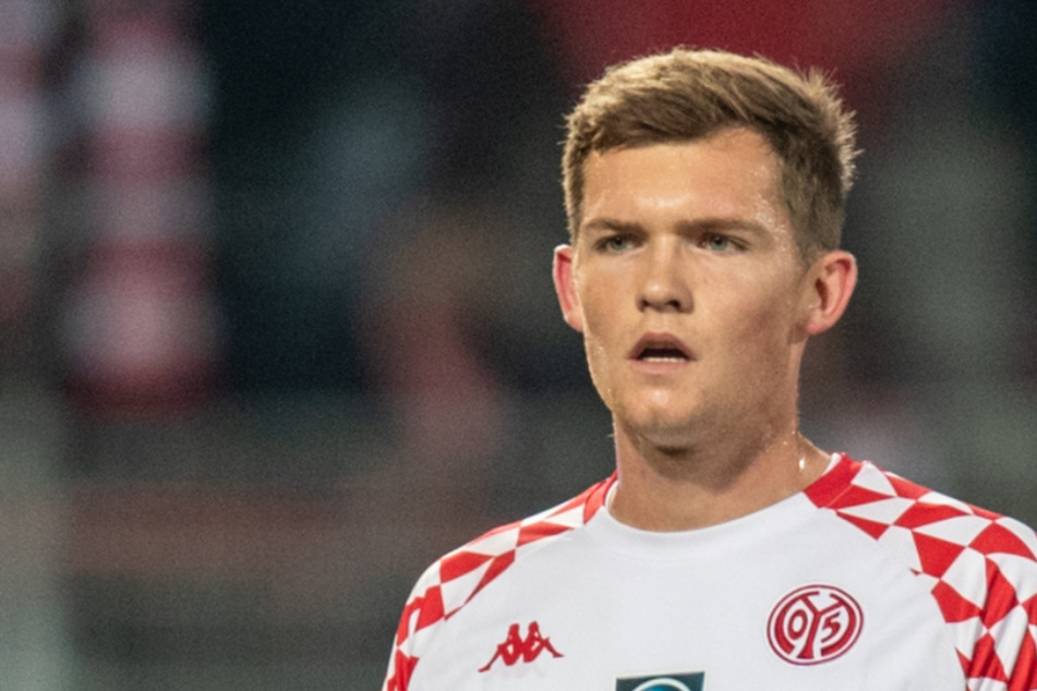 Luca Kilian (21) soll laut Medienbericht möglicherweise vor einer Leihe zum 1. FC Köln stehen.