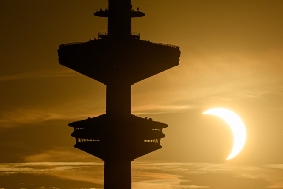 Hamburg: Sonnenfinsternis sorgt in Hamburg für Begeisterung, nächstes Highlight wartet schon
