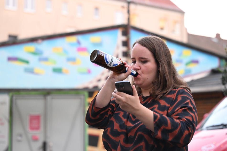 Bange Blicke bei den Grünen. Die Partei von Bundeschefin Ricarda Lang (30) liegt knapp über der Fünf-Prozent-Hürde.