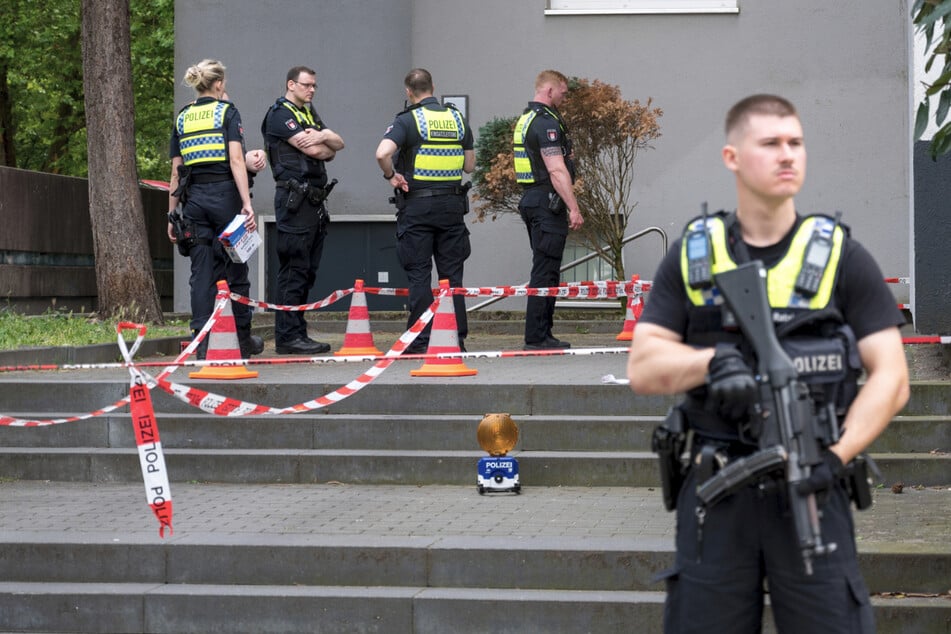 Schüsse in Hamburg: 23-Jähriger getroffen, Täter auf der Flucht