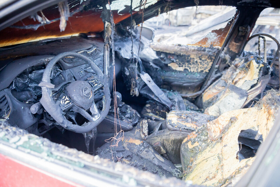 In Berlin haben in den vergangenen Monaten immer wieder Autos gebrannt. (Archivbild)