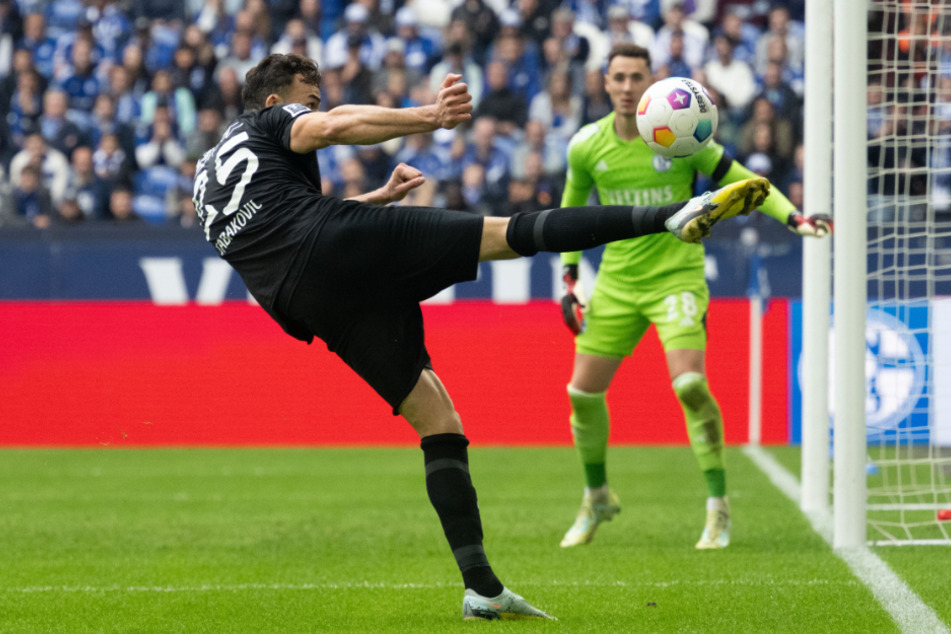 Haris Tabakovic (29) blieb auf Schalke ohne Treffer.