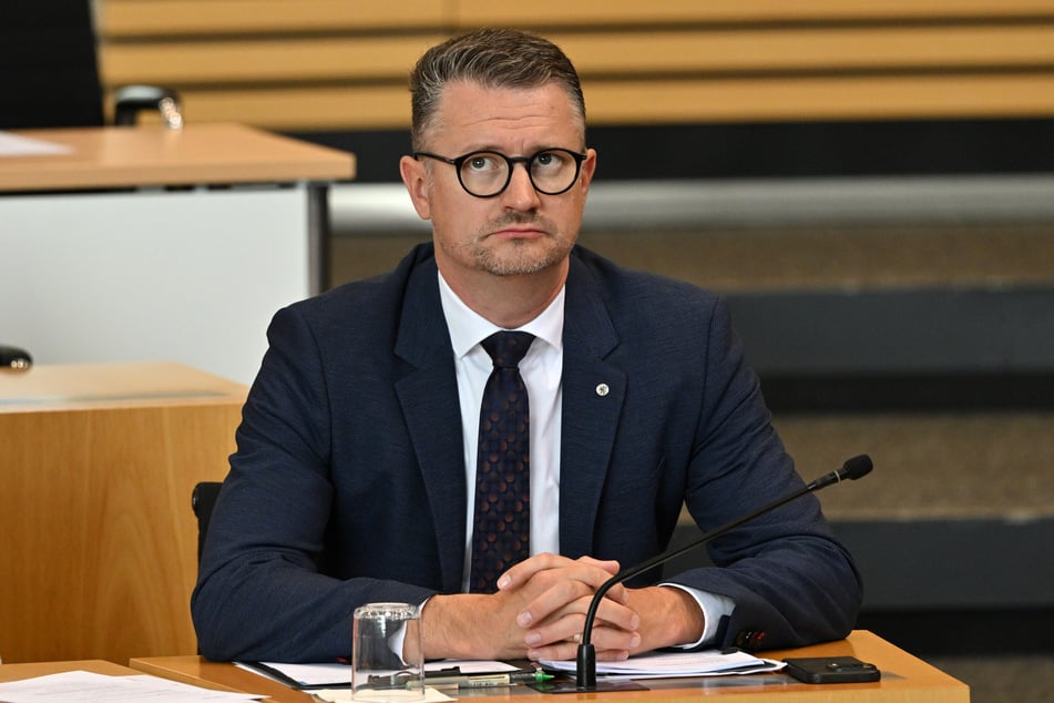 Christian Tischner (*1981, CDU), Thüringer Minister für Bildung, Wissenschaft und Kultur, erklärte: "Der Vorkurs bereitet die künftigen Lehrkräfte praxisnah und unterstützend auf ihre neuen Aufgaben vor - damit der Einstieg gelingt und Freude am Beruf von Anfang an spürbar wird." (Archivbild)