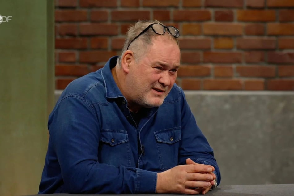 Walter Lehnertz (59) darf sich am Ende über den Deal freuen.