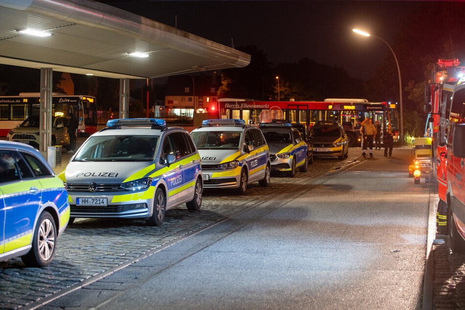 Am 19. August wurde ein 29-Jähriger in Hamburg erstochen. Jetzt wurden zwei Tatverdächtige in Großbritannien festgenommen.