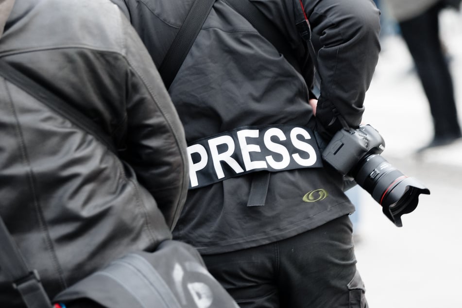 Mit zehn dokumentierten Angriffen auf Journalisten folge Sachsen als zweitgefährlichstes Bundesland nach Berlin. (Symbolbild)