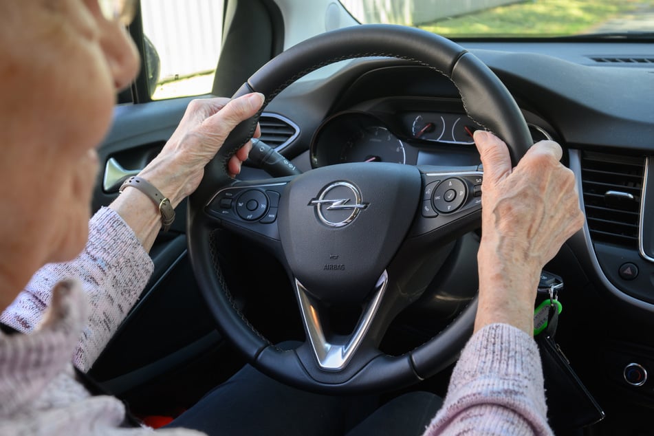 Zahlreichen Menschen wurde 2024 der Führerschein entzogen, weil sie von den Behörden als fahruntauglich eingestuft wurden. (Symbolfoto)