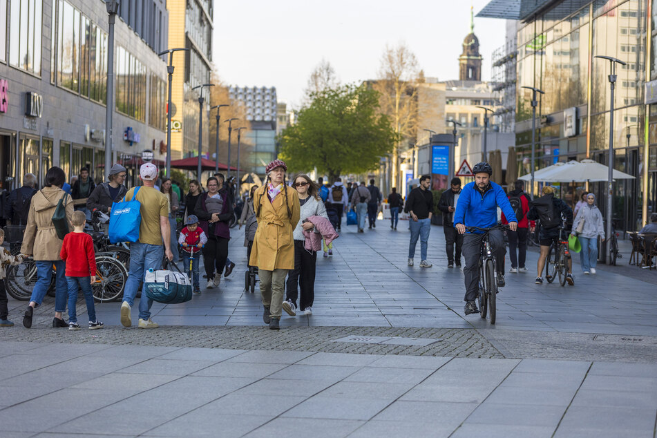 Vom blöden Spruch bis zur Vergewaltigung: Laut ersten Umfrageergebnissen sind vor allem Frauen in Dresden nicht sicher vor Belästigung im öffentlichen Raum.
