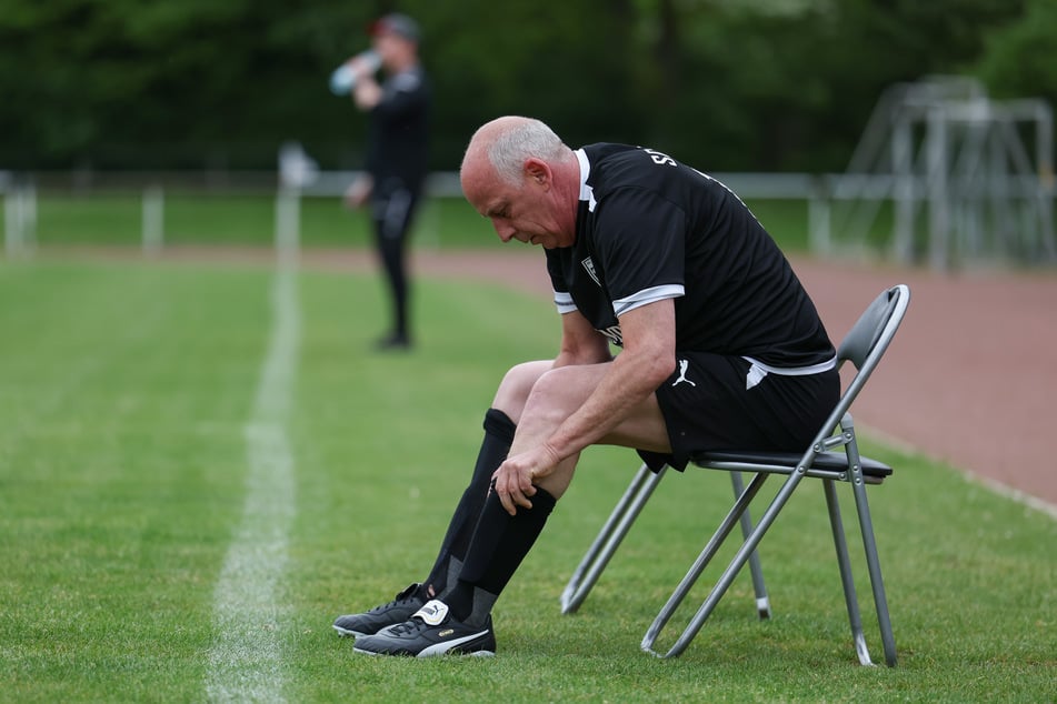 Auch nach Ende seiner Profi-Karriere hat Basler vom Fußball noch nicht genug.