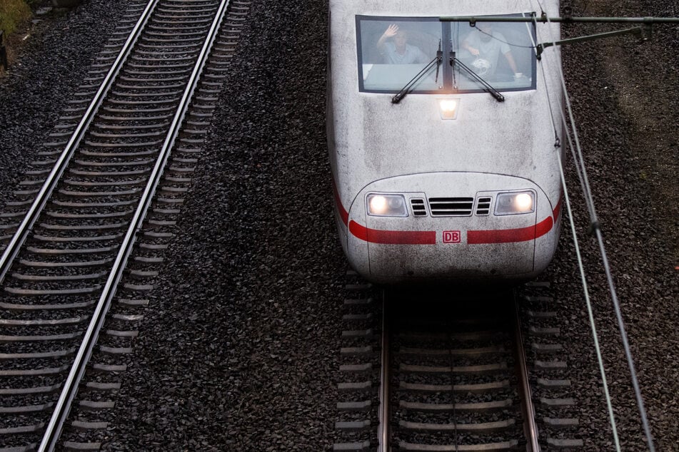 Beide betroffenen ICE waren zwischen München und Hamburg unterwegs. (Symbolfoto)