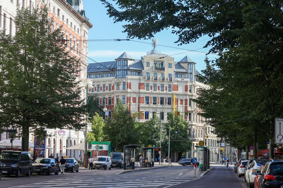 Besonders am Hasselbachplatz bleiben viele Läden dicht.