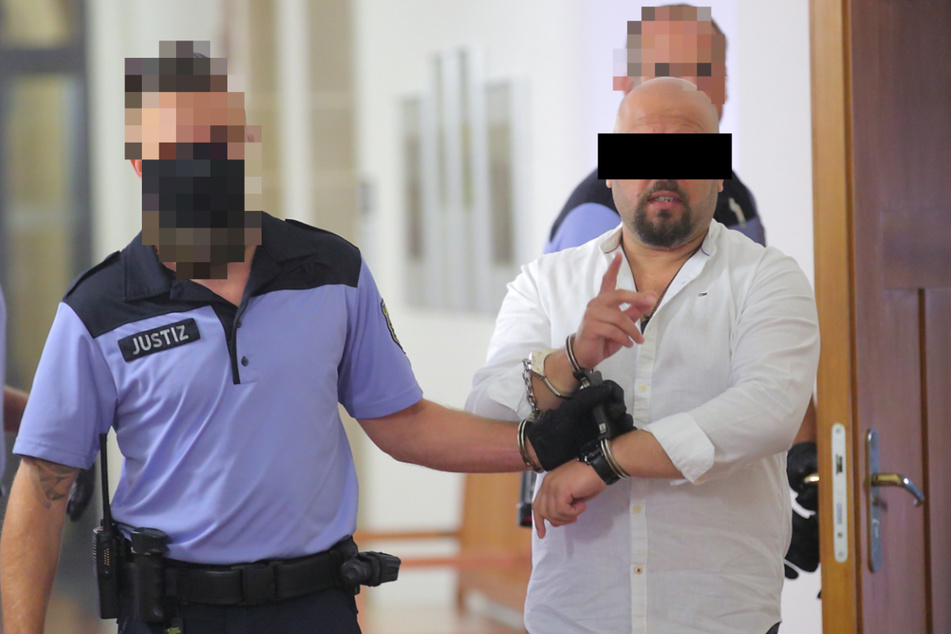 Serien-Stalker Josef A. (40) muss mehrere Jahre hinter Gitter.