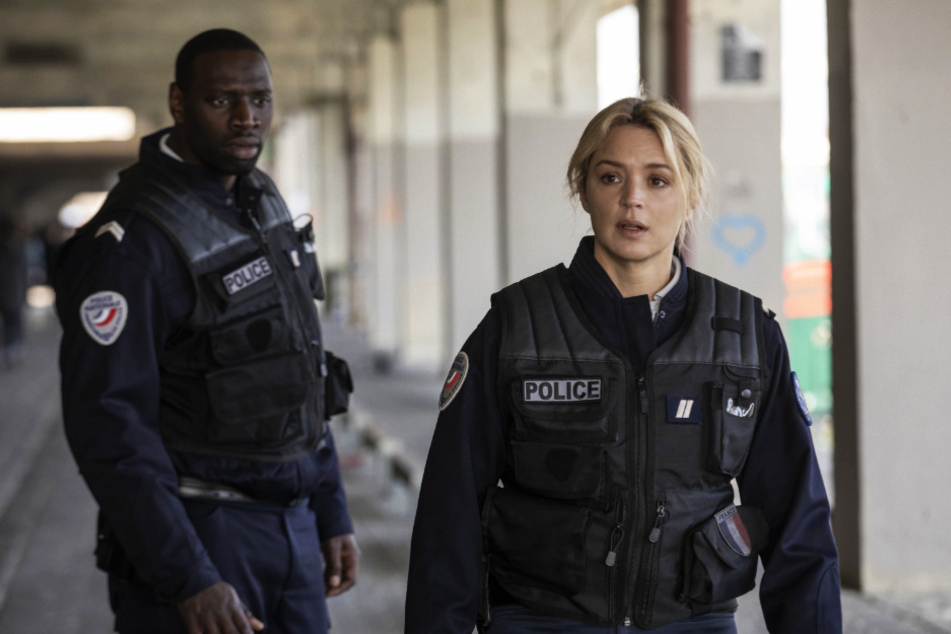 Virginie (Virginie Efira, 44) und Aristide (Omar Sy, 43) haben ein ambivalentes Verhältnis zueinander.