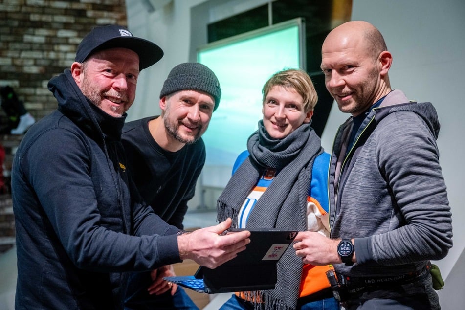 Diese Chemnitzer Sportfreunde wollen sich für Laufevents einsetzen (v.l.): Alexander Seidel (46), Matthias Pohl, Charley Pedde und Maximilian Bitz.